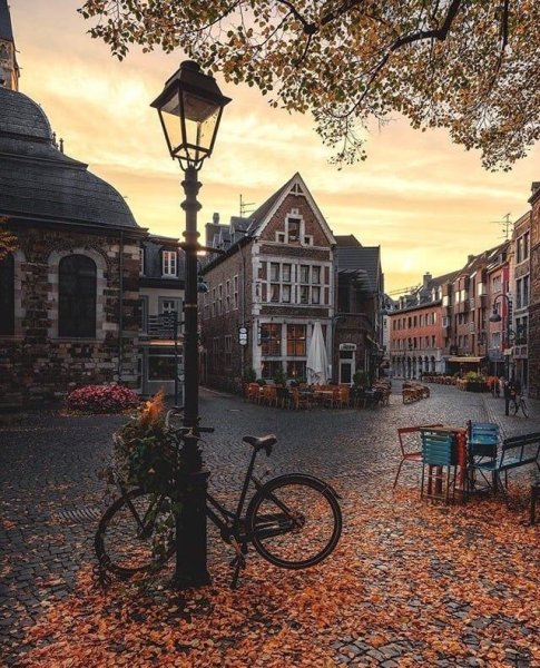 Ноттингем город осень улицы