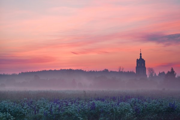 Русь храм туман