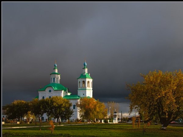 Город Ишим Тюменская область осень