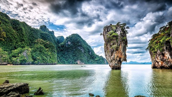 Остров Джеймса Бонда