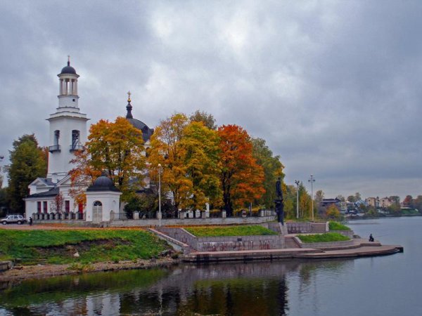 Церковь Александра Невского в Усть-Ижоре