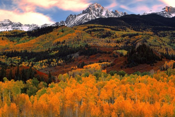 Саянские горы осенью