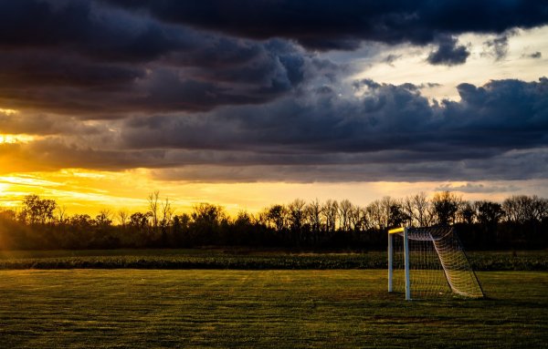 Футбольное поле