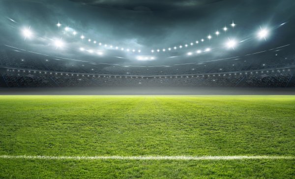 Стадион поле