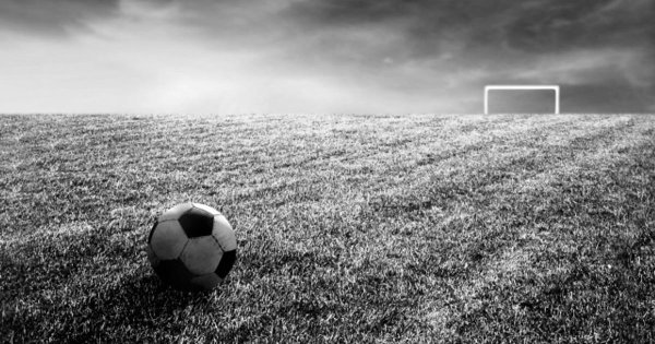 Футбольное поле