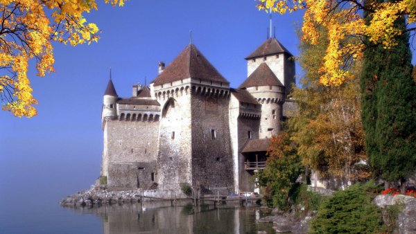 Замок в Монтре Швейцария