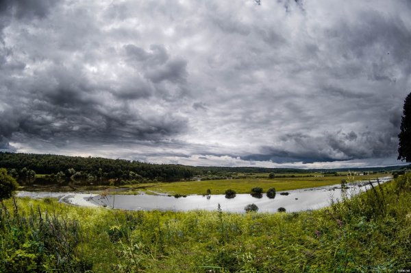 Хмурый пейзаж