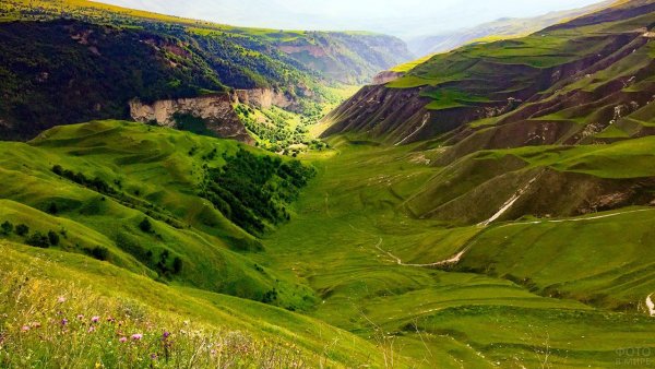 Горы Чечни и Дагестана