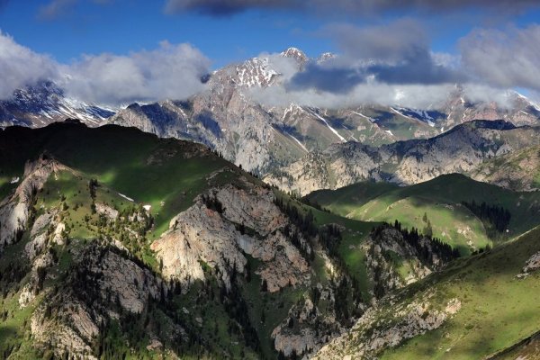 Очень красивый пейзаж Киргизия