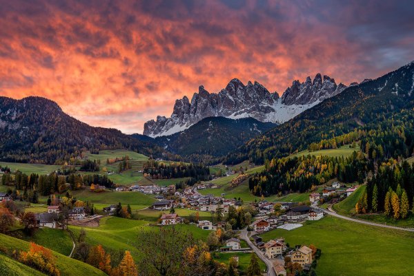 Альпийские Луга Швейцария