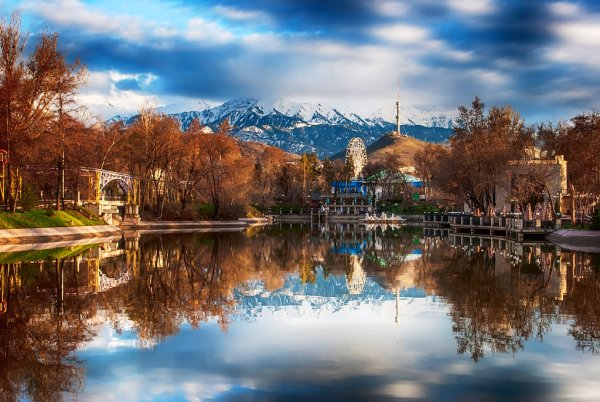 Горы Алма Аты