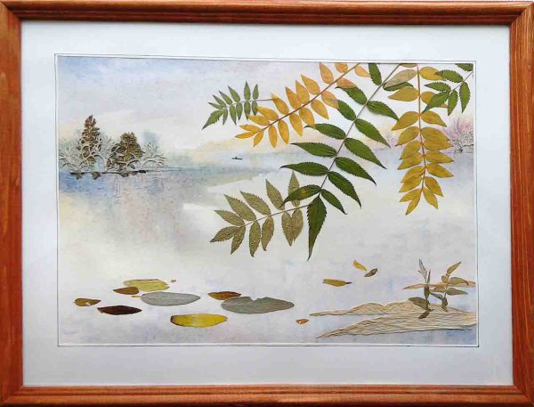 Пейзаж из сухих листьев