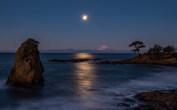 Ночь в море