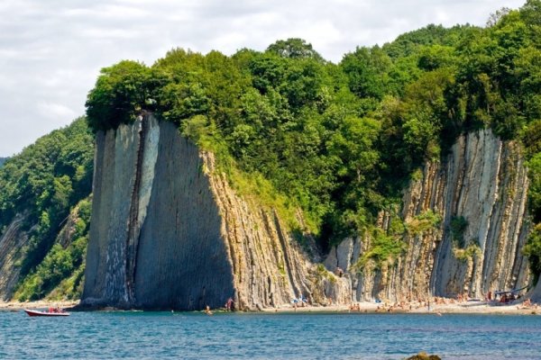 Скала Киселёва мыс Кадош