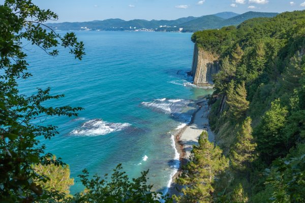 Гора два брата Туапсинский район