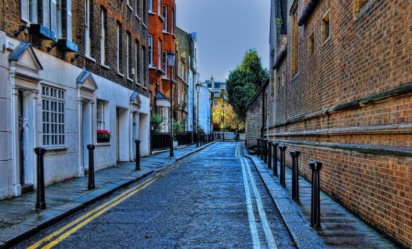 Картина "улица в Стамбуле» (Львовская галерея искусств)