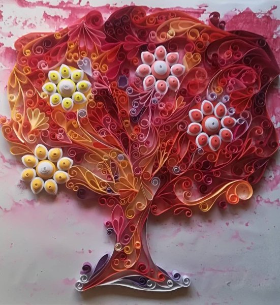 Дерево в стиле квиллинга