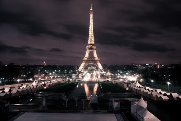 Афремов картины Эйфелева башня