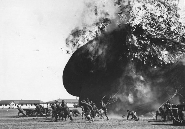Взрыв дирижабля первая мировая
