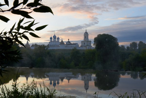 Серпухов монастырь закат