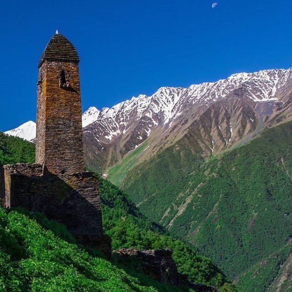 Башни Итум Кале