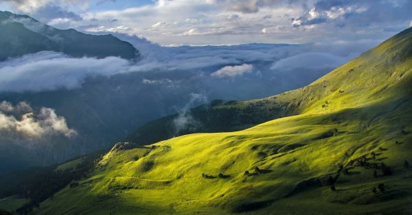 Пейзаж кавказских гор