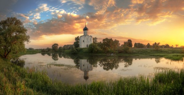 Покрова на Нерли во Владимире