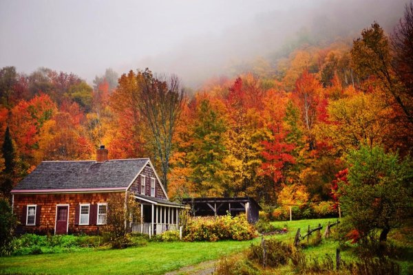 Красивая осень домик