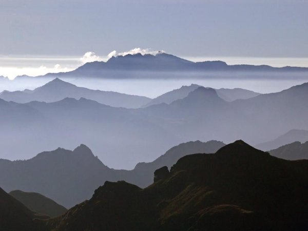 Воздушная перспектива в пейзаже горы