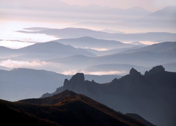 Горы воздушная перспектива гуашь