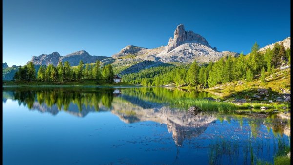 Озеро Federa Доломиты