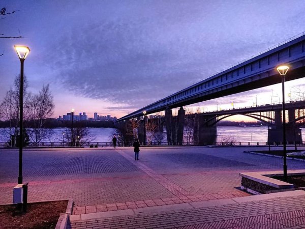 Новосибирск утро набережная