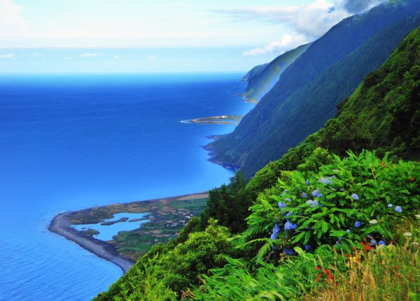 Сан-Хуан де Гастелугаче Испания