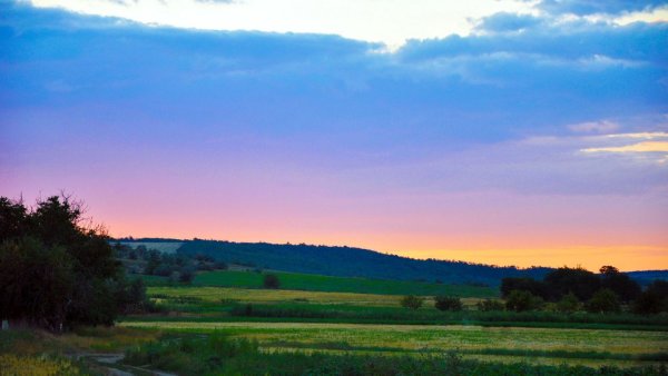 Голубой закат