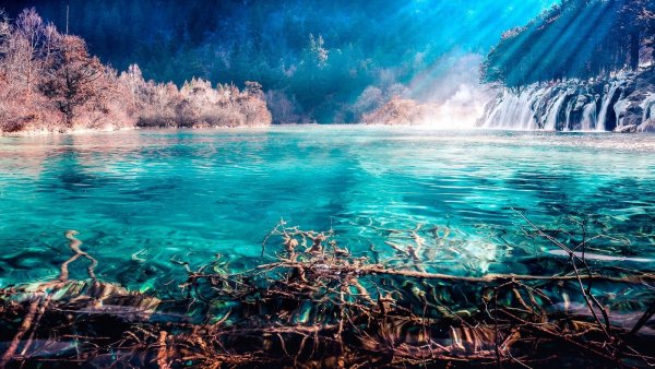 Водопад « голубая Лагуна» ( г.холм)