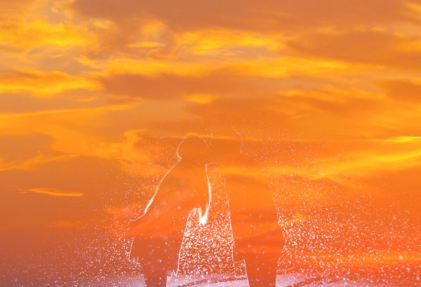 Оранжевый блеск солнца