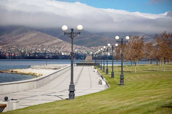 Набережная Адмирала Серебрякова Ново