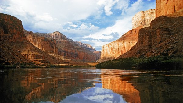 Гранд каньон и река Колорадо