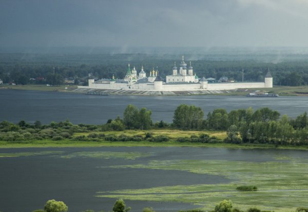 Желтоводско-Макарьевский монастырь