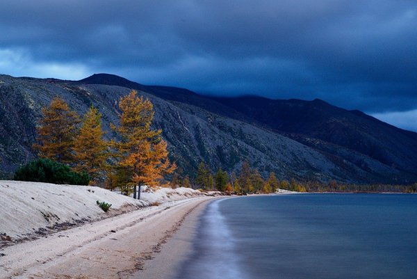 Река Колыма Дебин