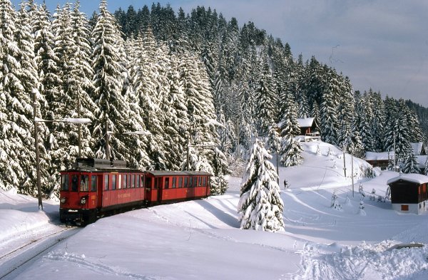 Швейцария зима железная дорога