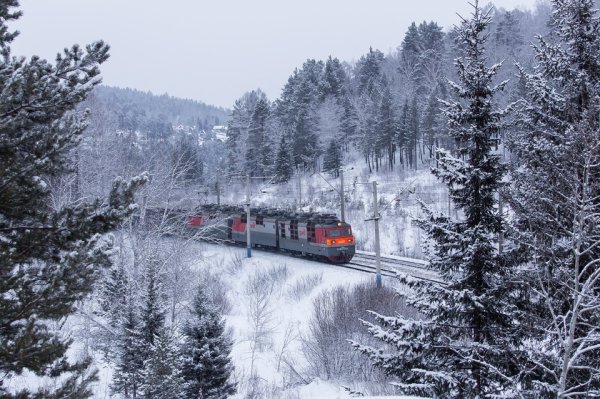 Транссибирская магистраль станция Тайга