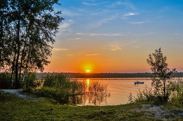 Озеро Лахтинский разлив пляж