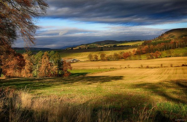 Гора август