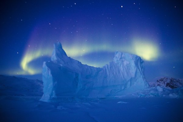 Северное сияние в Антарктиде