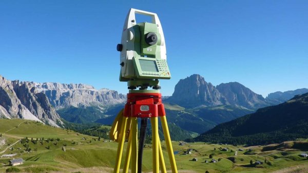 Призма для тахеометра