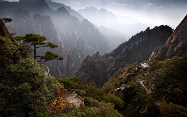 Горная гряда Хуаншань