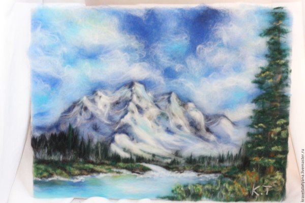 Шерстяная акварель горы