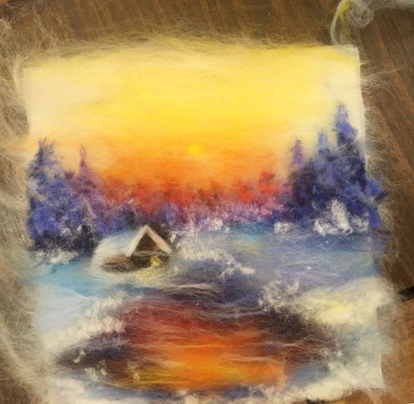 Панно из шерсти