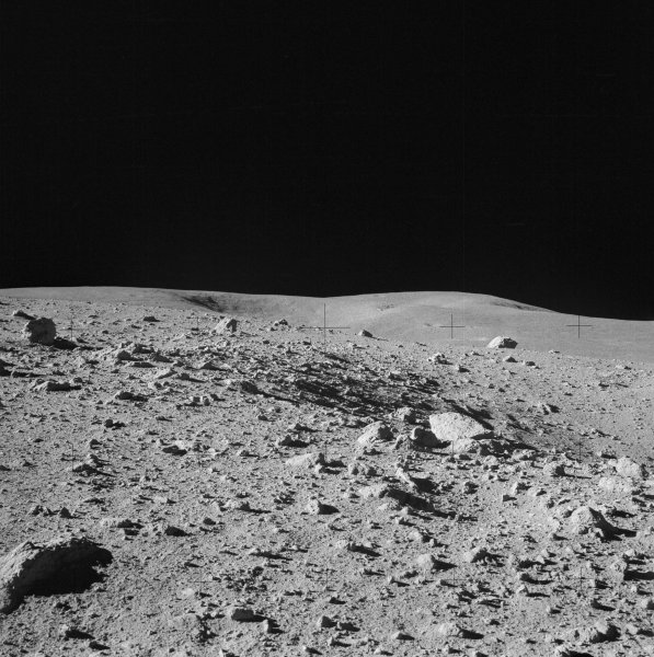 Лунный пейзаж